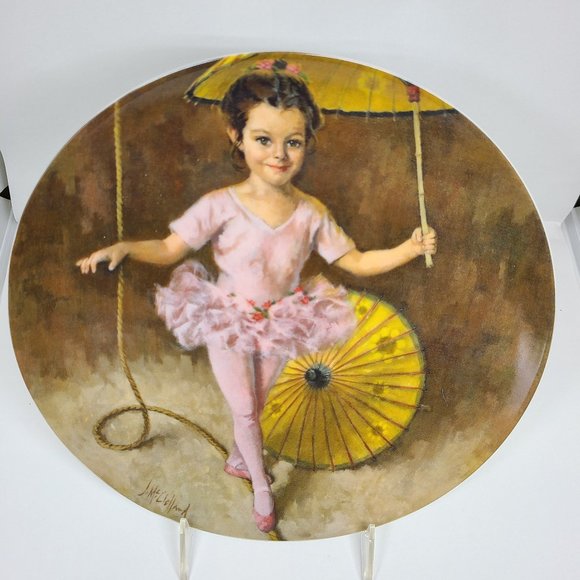 Vintage Reco Circus Girl with Umbrella & Tutu Plate #A12255 - Limited Edition - Picture 1 of 4